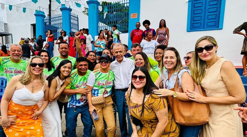 Prefeito Marcos Medrado participa das celebrações em homenagem a Nossa Senhora do Amparo