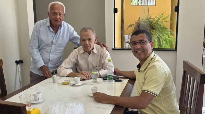 Transporte universitário é garantido após diálogo com gestão municipal