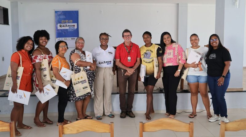 Prefeitura de Valença e Qualiturismo Bahia do Governo do Estado, iniciam novos cursos de qualificação profissional no Guaibim