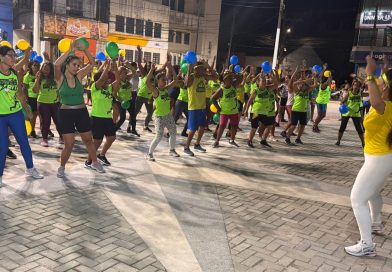 Dança, alegria e saúde tomam conta da Praça da República no clima da Copa