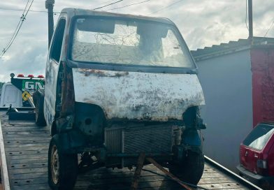 Prefeitura inicia remoção de veículos abandonados em vias públicas de Valença