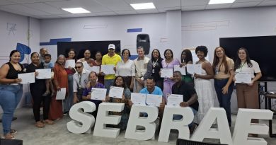 Valença entrega certificados a 90 profissionais e amplia preparo para o turismo