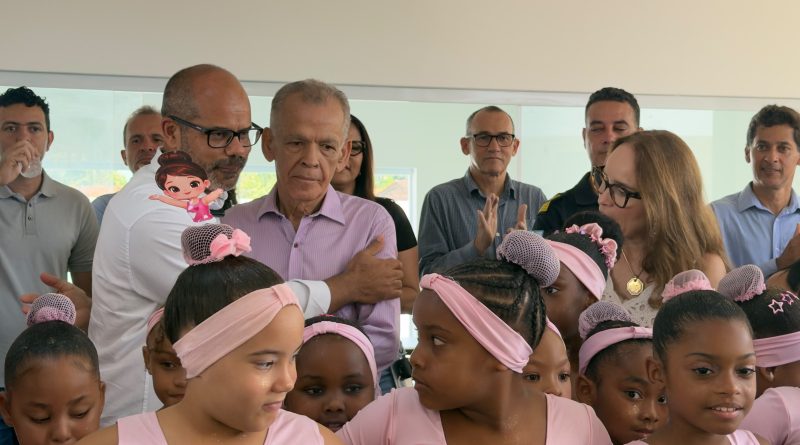 Valença amplia atendimento à educação infantil cValença amplia atendimento à educação infantil com entrega de creche no Guaibim